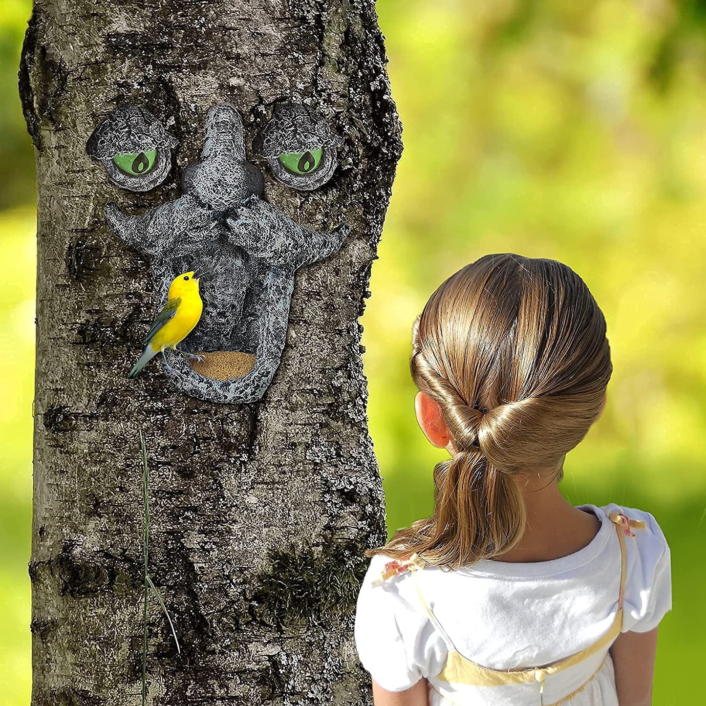 Tree Face with glowing in the dark eyes